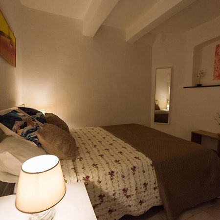 Casa Vacanze Basso Salerno Luaran gambar